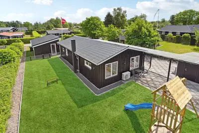 Image de Belle maison de 4 chambres à Hadsund