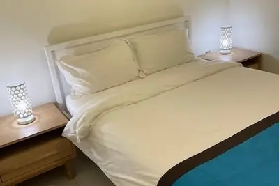 Image de Découvrez notre spacieux condo de 2 chambres et 1 salle de bain près de Eagle Beach