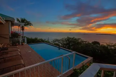 Image de Hale Lani Villa  - breathtaking views Tesla backup power