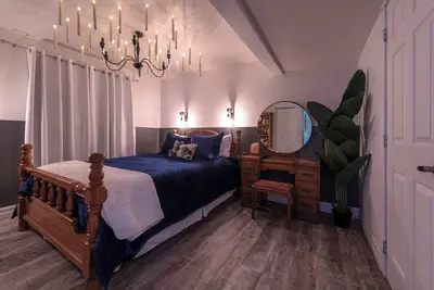 Image de Magical Themed Decor! Pets Welcome! 3 Bedrooms