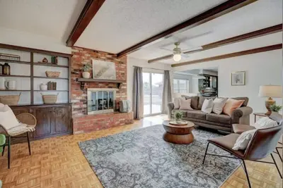 Image de *Rose House*Minutes from Okc+Friendly Neighbors