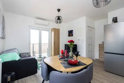 Image de Appartement de vacances avec wifi et climatisation