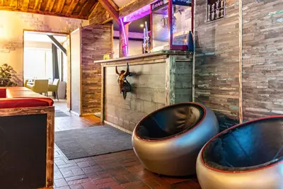 Image de Chalet \"Hillside Nature\" avec terrasse privée, balcon et Wi-Fi
