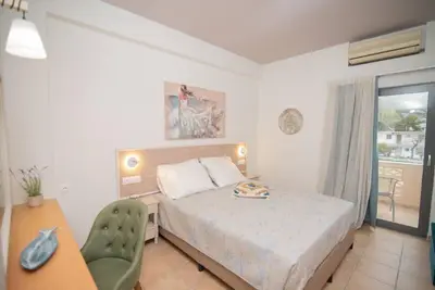Image de Appartement \"Tsaner\" avec vue sur les montagnes, Wi-Fi et climatisation