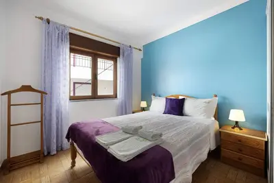 Image de Appartement 'T3 Malveiro' avec vue sur la montagne, balcon et Wi-Fi