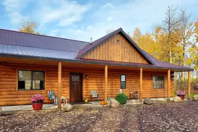Image de Finlayson  New log cabin on 10 acres