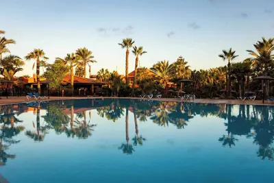 Image de Maison de vacances 'Oasis Tamarindo' avec piscine partagée, terrasse privée et Wi-Fi