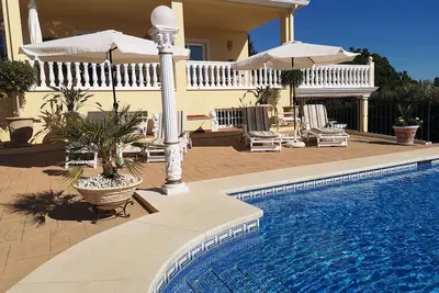 Image de Villa Roca Familie Penthouse. 3 km til Stranden