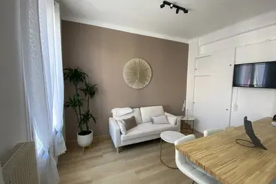 Image de Nice. Appartement T3 entièrement rénové de 50m2