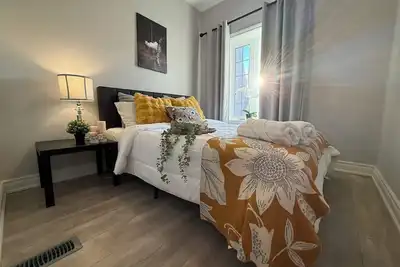 Image de 3-Br House in Little Italy Downtown-Free Parking