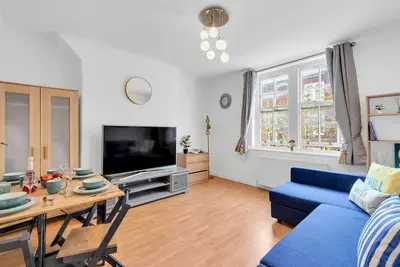 Image de Prime Location! Next to Hammersmith Apollo & Tube - Pass the Keys