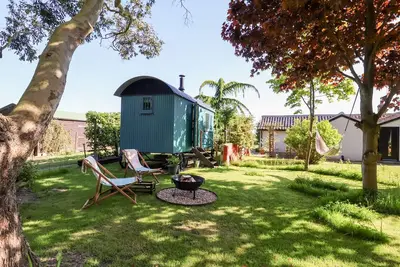 Image de Shepherds Hut At The Hollies, pet friendly in Woodbridge