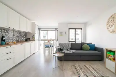 Image de Wonderful 2 bedroom apartment with 2 balconies -- 5 min from the beach