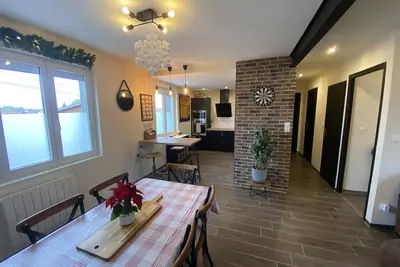 Image de Maison à Verdun : Jardin, Parking Privé, Quartier calme, Animaux Bienvenus :)