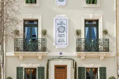 Image de Maison de maître, aux pieds du Luberon. Pelin centre ville de cavaillon.