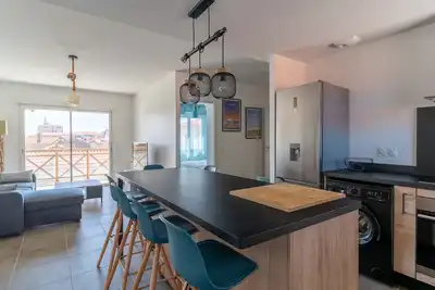 Image de Appartement 3* à 50m de l'Océan, 5 pers, Clim, Wifi, Parking - Mimizan Plage