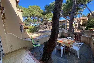 Image de Studio Cabine 4 Pers, Terrasse, Parking Privé, Proche Plage et Commerces, La Franqui