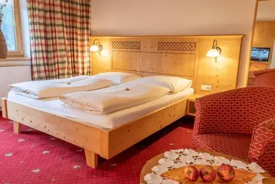 Superior Doppelzimmer mit Balkon - Frühstückspension Seeblick