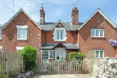 Image de 2 bedroom accommodation in Clyst St. George, near Exeter