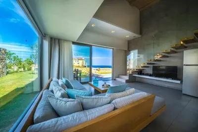 Zen Villa -Seaview- 2bd 2ba 5pl