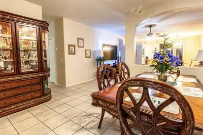 Image de Cheerful house