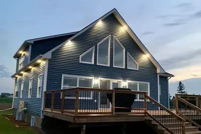 Image de Brand New Costal Water Front Cottage with Stunning Ocean Views