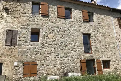 Image de Calme et confort au village