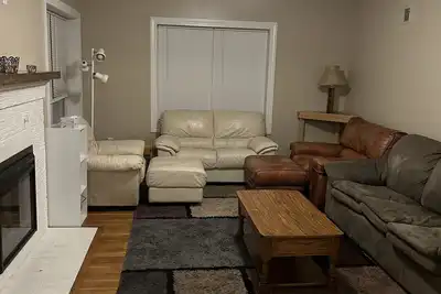 Image de Uniquely designed in Central  Missouri