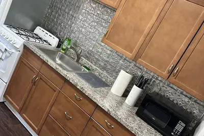 Image de Cozy 1br Apt in the heart of Downtown