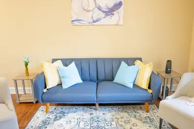 Image de 20 min from Kevin Hart! (5/17 Gso Coliseum)