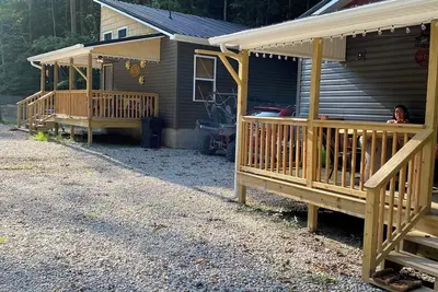 Image de Gunner's Goat House at Billy Goat Mountain Village