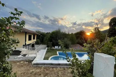 Image de Mountain House in Bulgaria Historic Village in Rose Valley
