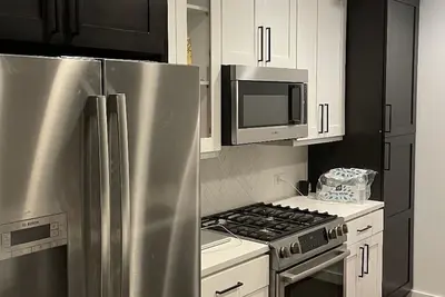 Luxury highrise skyview Atl