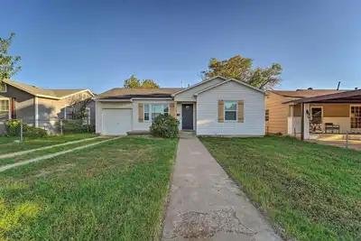 Image de Newly renovated house 2. 4 miles from Texas Tech Campus