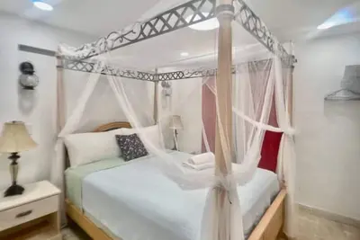 Image de La Casita Apt! Near Beaches!