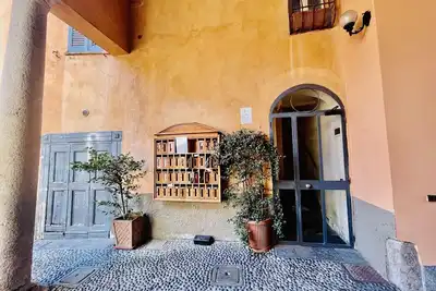 Image de House on the waterway