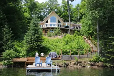 Image de Miskwabi Lake House - Cinq Chambres Gîte, Couchages 10