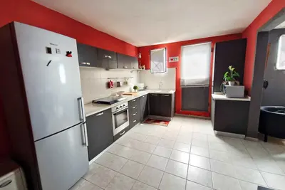 Image de Central with Own Garage