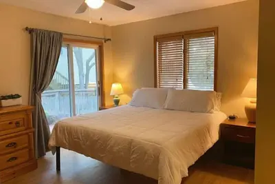 Image de Cozy Harbor Home for Families