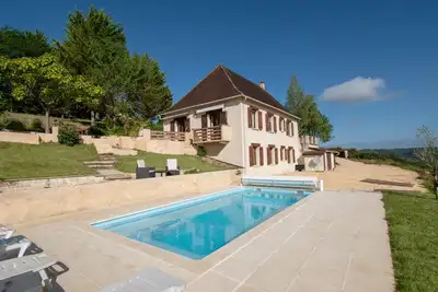 Image de Dordogne gite, amazing views, private heated pool, large gardens, No Added Costs