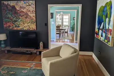 Image de Art Lover's Retreat - Stunning 2br