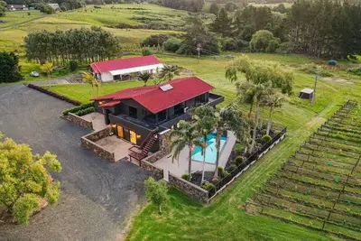 Image de franklin chapel wedding vineyard Cozy Family Villa