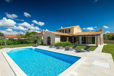 Image de Maison de vacances Barban pour 1 - 8 personnes avec 4 chambres à coucher - Maison de vacances