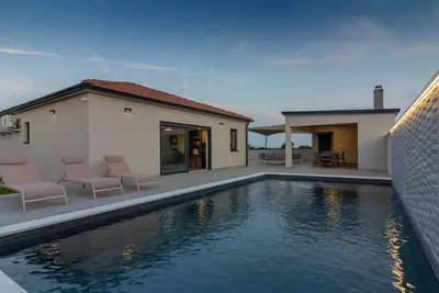 Image de Maison de vacances pour 6 personnes env. 100 qmà Šišan, Istrie (Côte sud de l'Istrie)