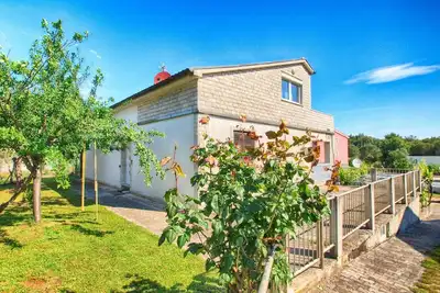 Image de Appartement de vacances pour 4 personnes env. 90 qmà Premantura, Istrie (Istrische Riviera)