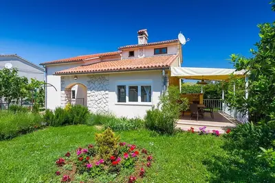 Image de Maison de vacances Premantura pour 1 - 6 personnes avec 3 chambres à coucher - Maison de vacances