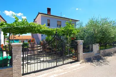 Image de Appartement de vacances Pula pour 1 - 5 personnes avec 2 chambres à coucher - Appartement de vacance