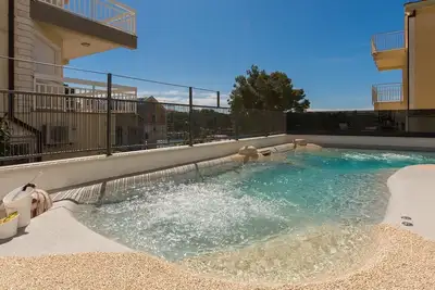 Image de Appartement de vacances Trogir pour 1 - 4 personnes avec 2 chambres à coucher - Appartement de vacan