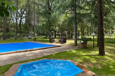 Image de Maison de vacances Cetona pour 1 - 14 personnes avec 5 chambres à coucher - Ferme