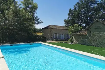 Image de Two Stunning Stone Cottages with Private pool in Sw France